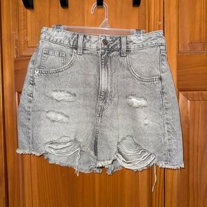 H&M Light Gray Distressed Jean Shorts